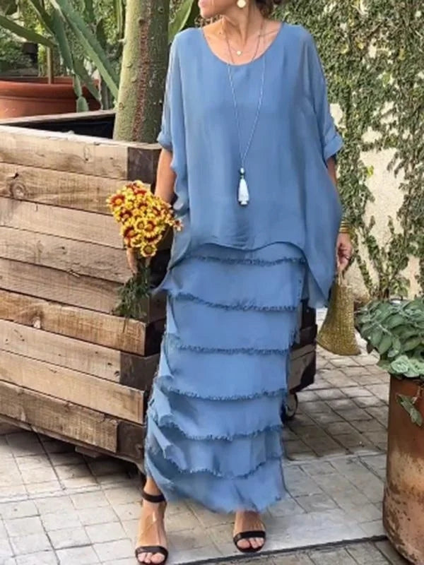Vestido Longo Feminino Solto com Camadas