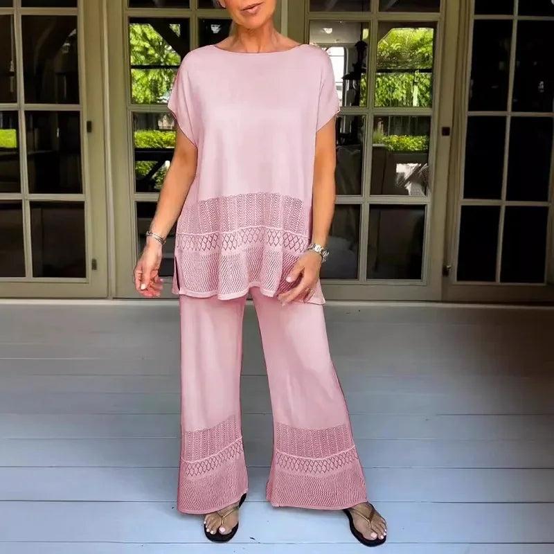 Conjunto Feminino de Viscose com Blusa Recortada e Calça Pantalona Amaris