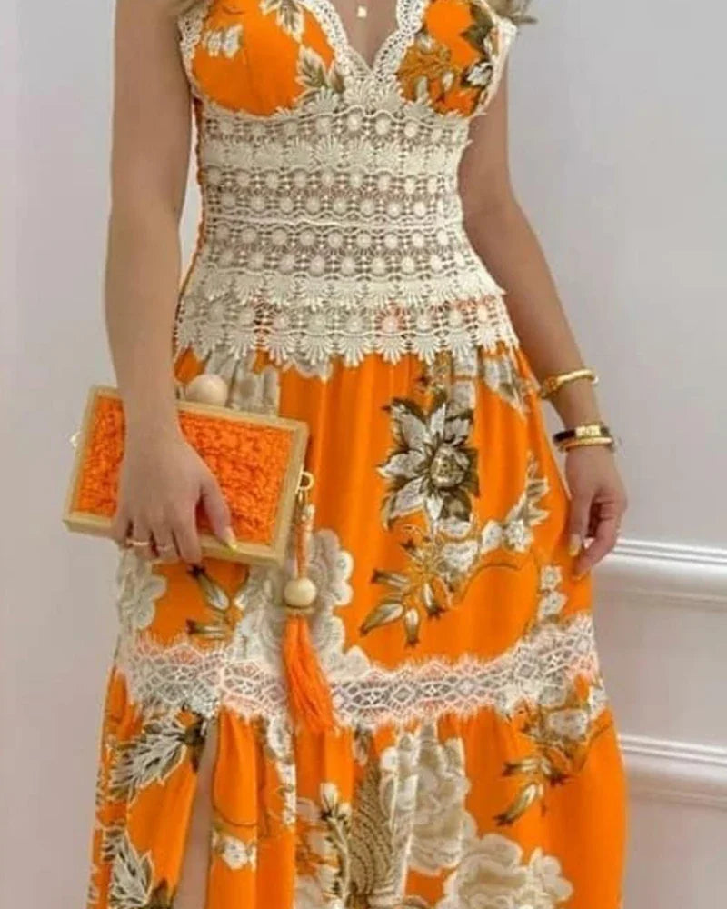 Vestido Longo Estampado com Detalhes em Renda Nerita